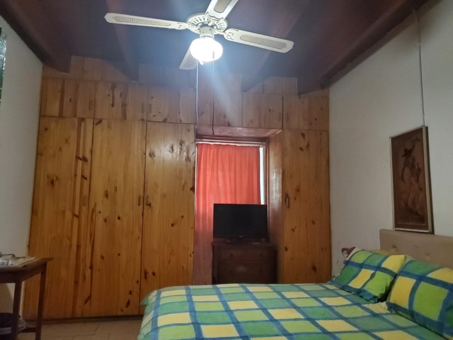 16 Bedroom Property for Sale in Trekoskraal Western Cape